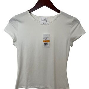 Sadie & Sage Classic White Short Sleeve Fitted Tee